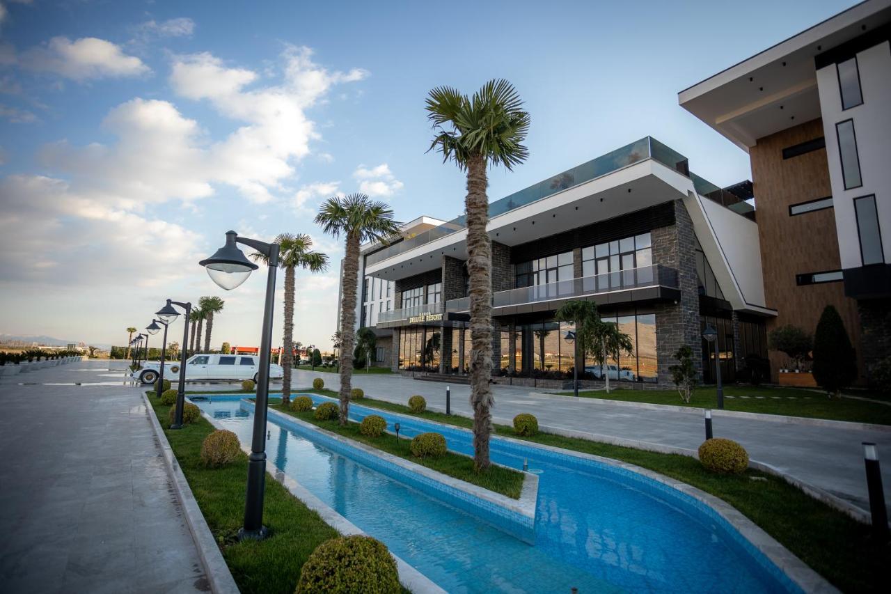 Deluxe Resort And Spa Koplik Exterior foto